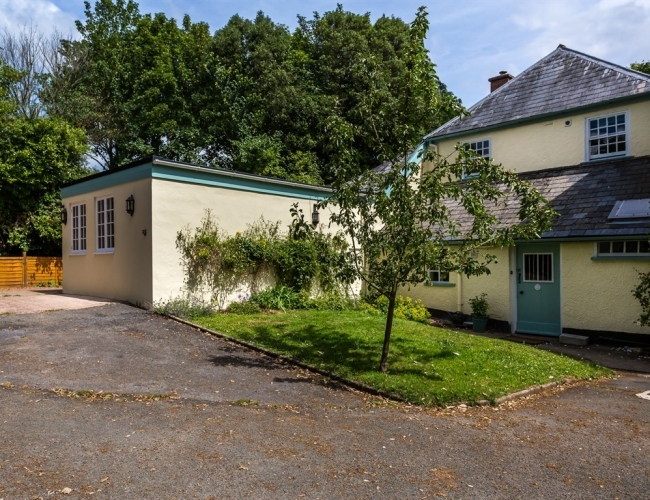 Vicarage Cottage Kenton near Exeter